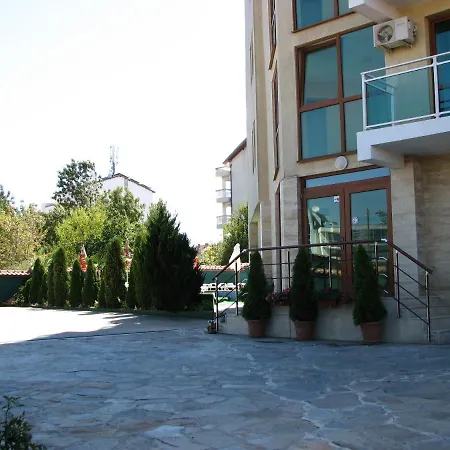 Sole 2* بريمورسكو