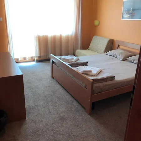 Sole 2* بريمورسكو