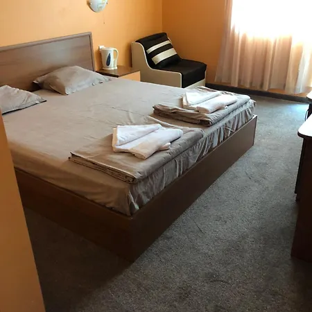 Sole 2* بريمورسكو